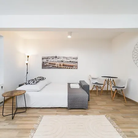 Apart-studio Close Wawel Castle